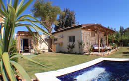 Lagoon Villa